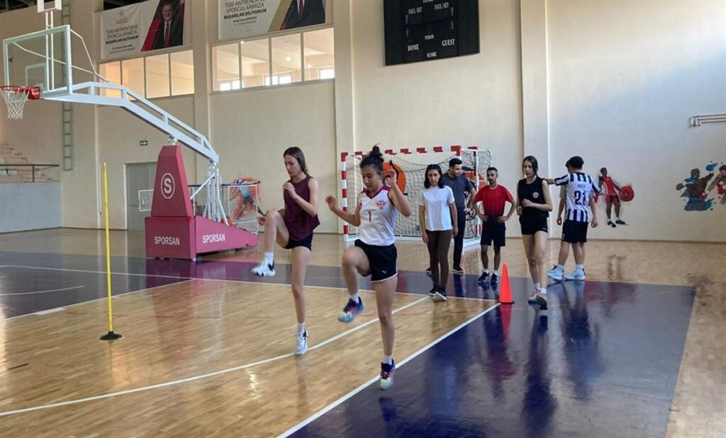 416 Milli Sporcu üniversiteli oldu