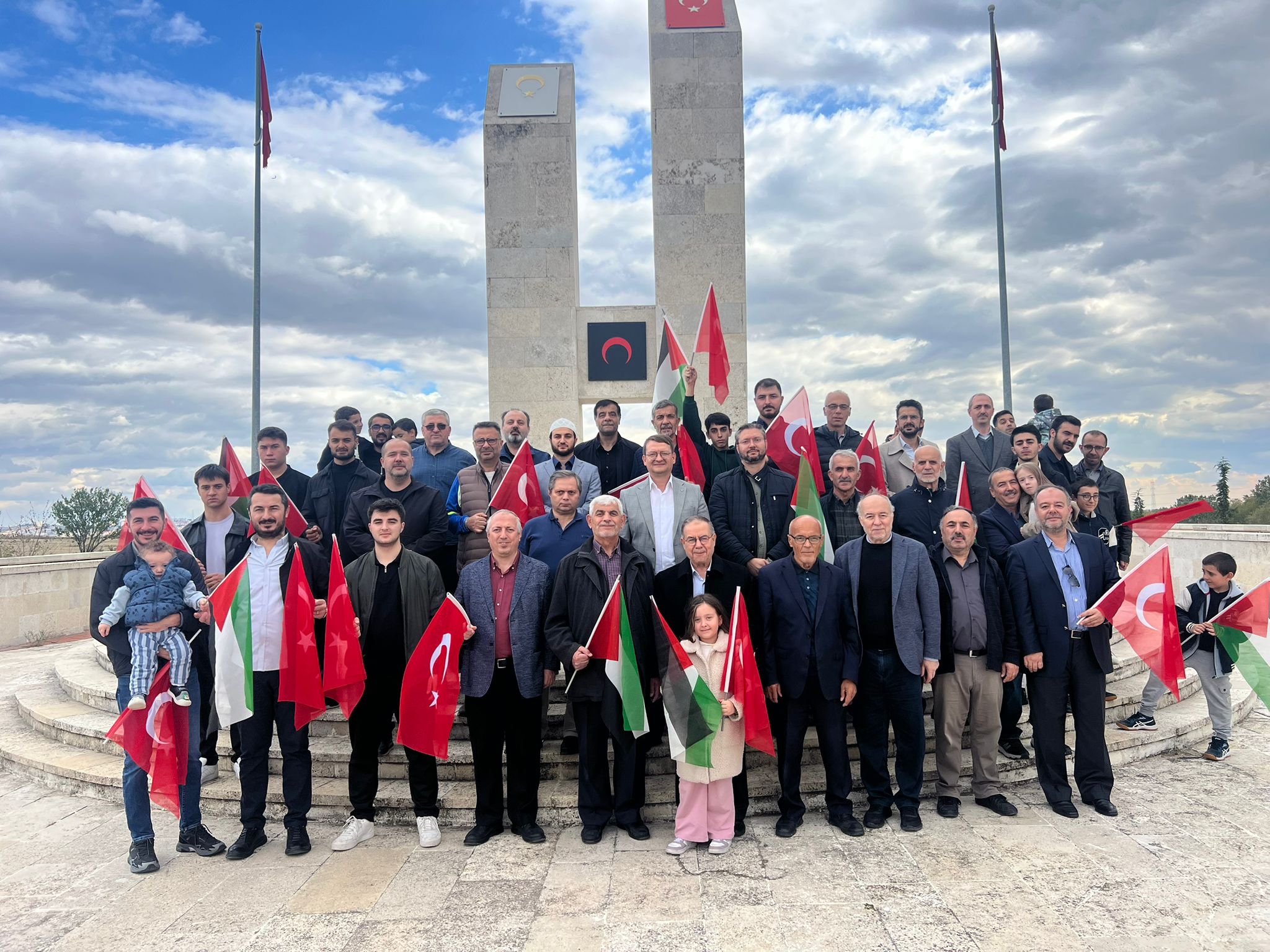 AGD şehitleri dualarla andı