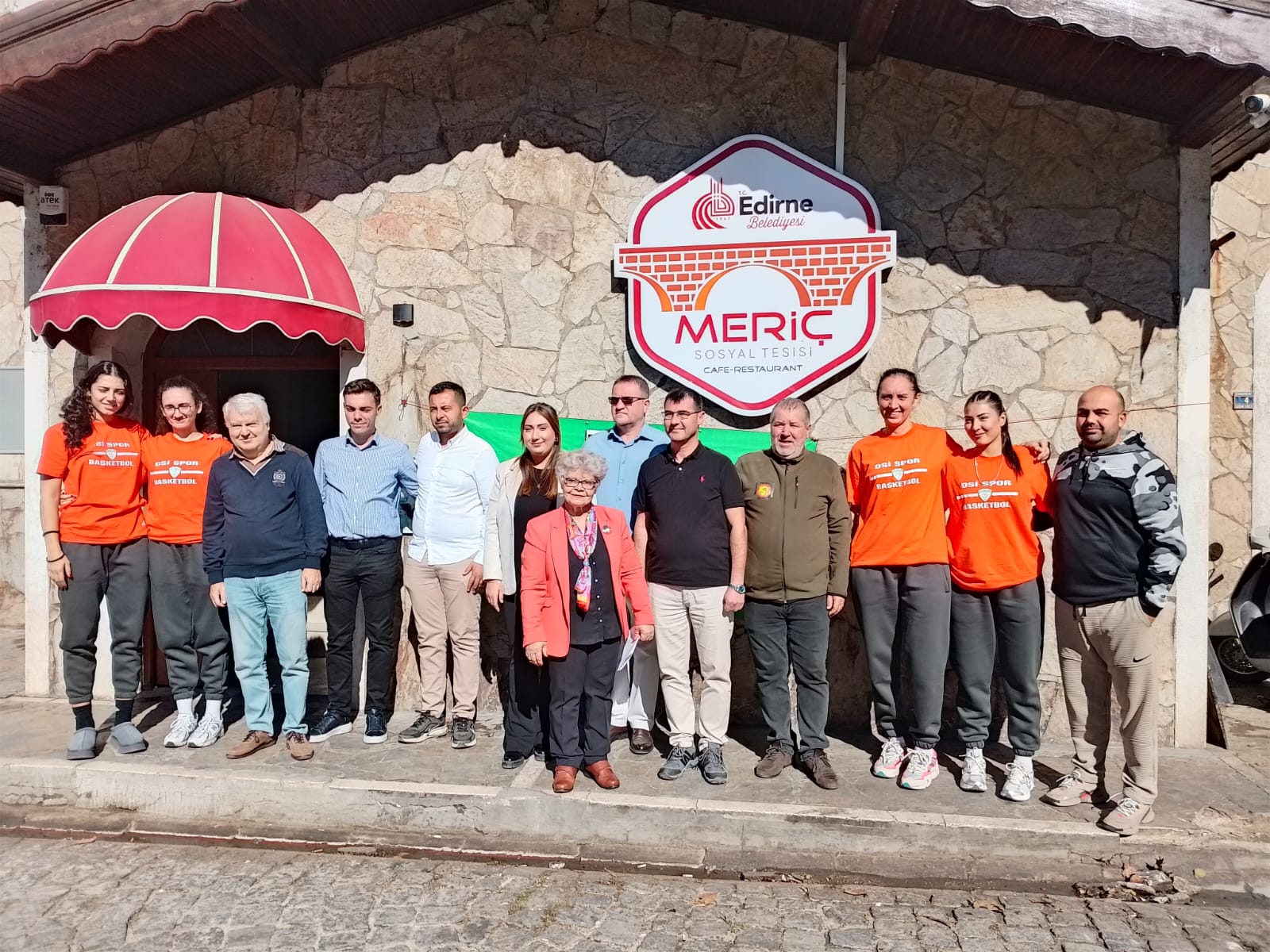 DSİ Kadın Basketbol Takımı’na moral kahvaltısı