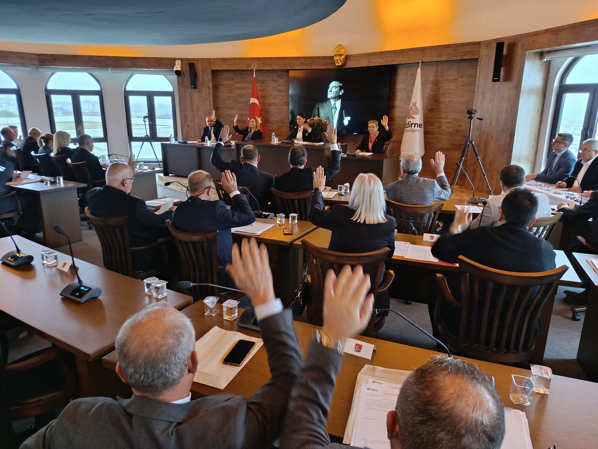 Belediyeden olağanüstü meclis toplantısı