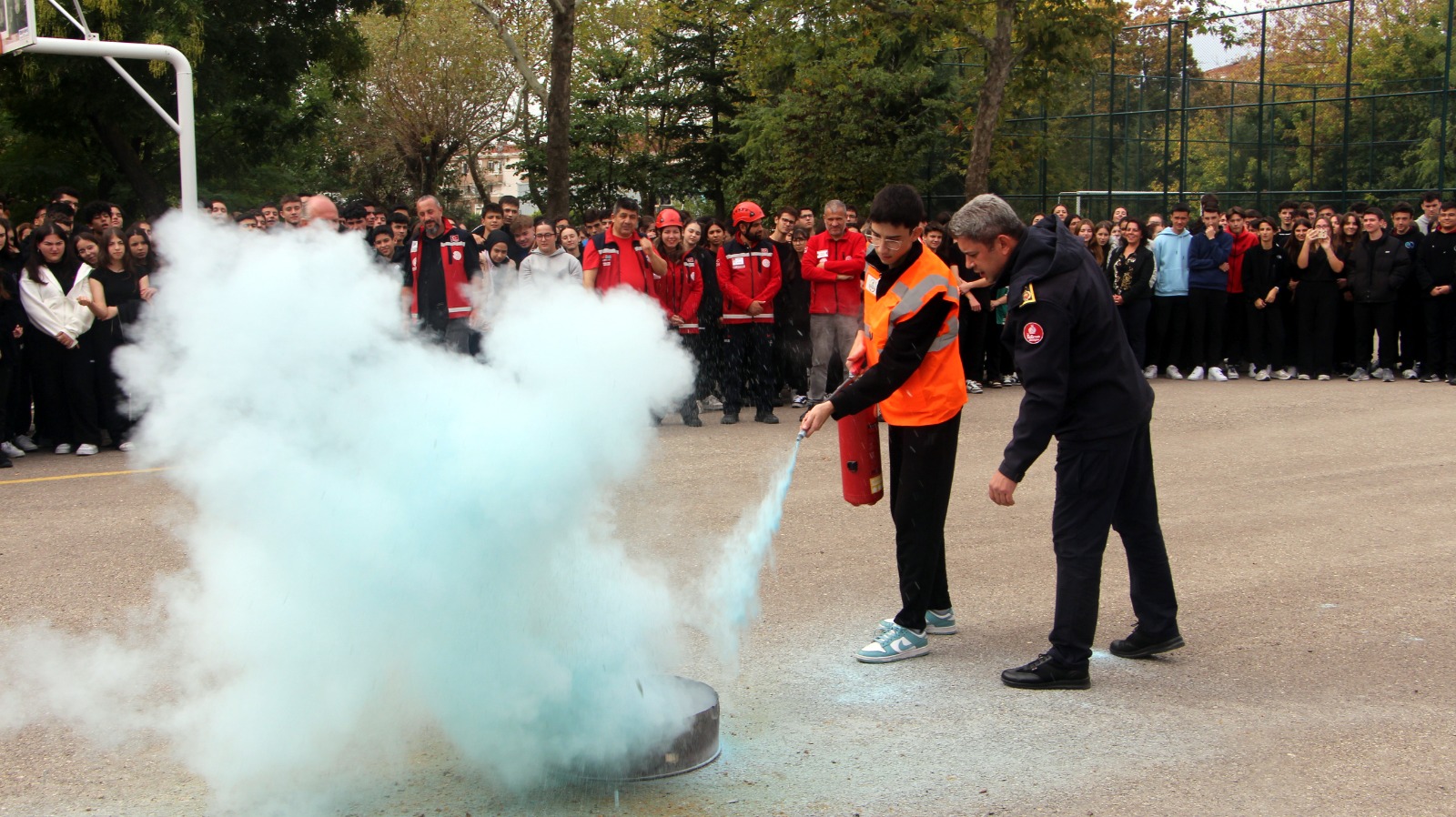 Okullarda eş zamanlı tatbikat
