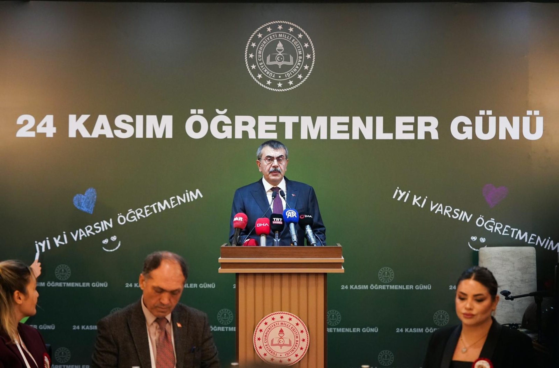 Ara tatil uygulaması yeniden gündemde