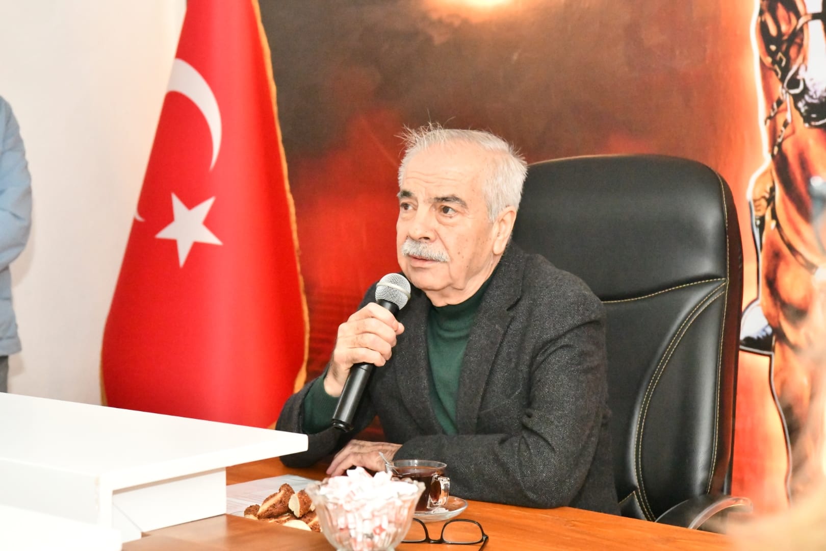 Özcan 'Hayvan bakımevi tesisimiz örnek gösteriliyor'