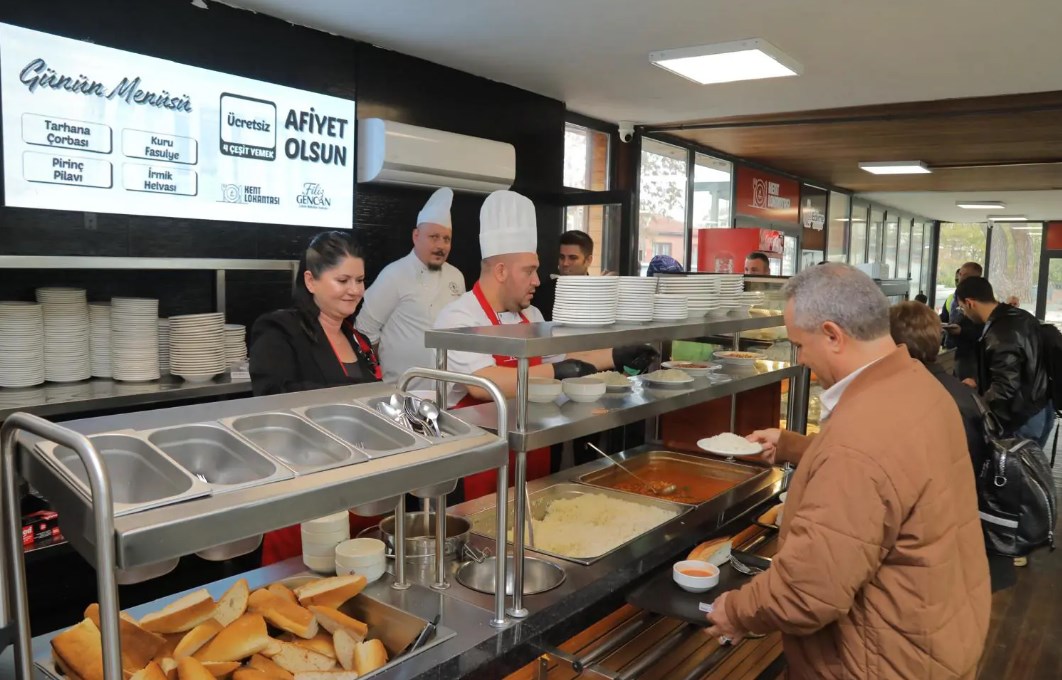 Kent Lokantası’nda ücretsiz 10 Kasım menüsü