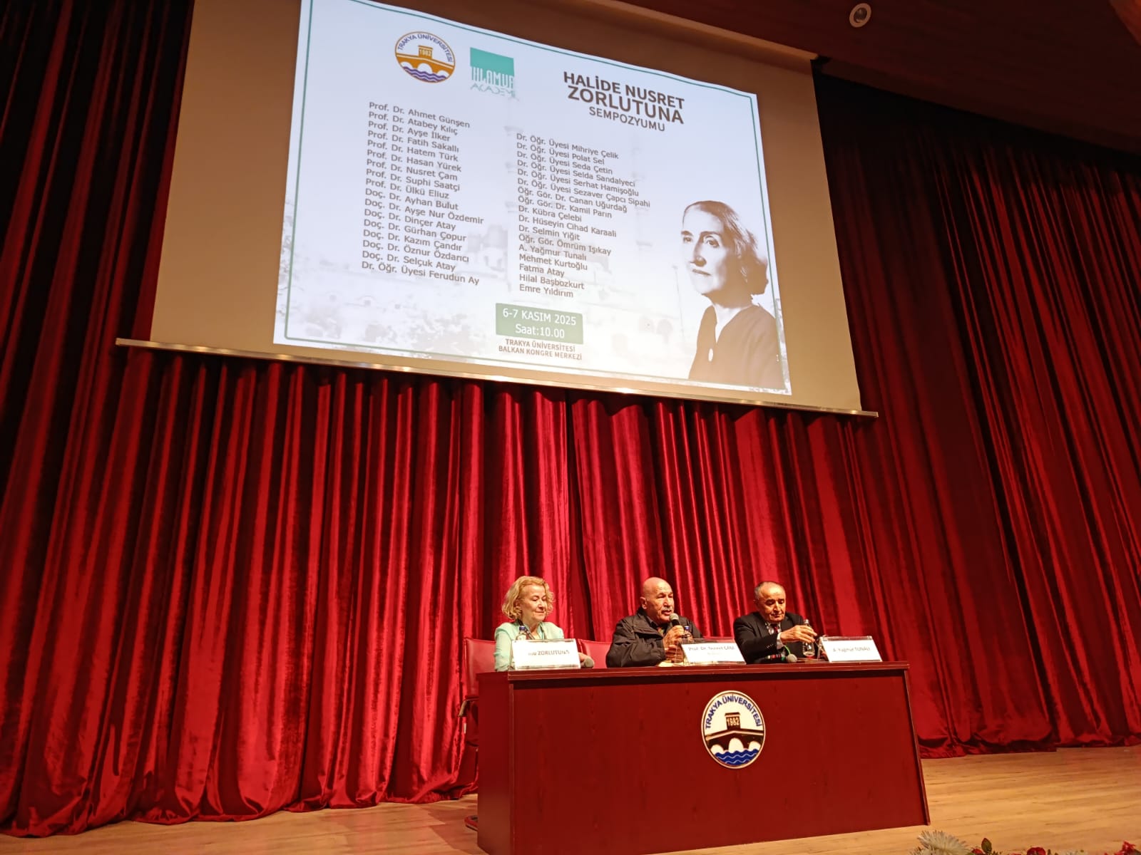 ‘Kadın yazarların annesi’ Zorlutuna için anma sempozyumu