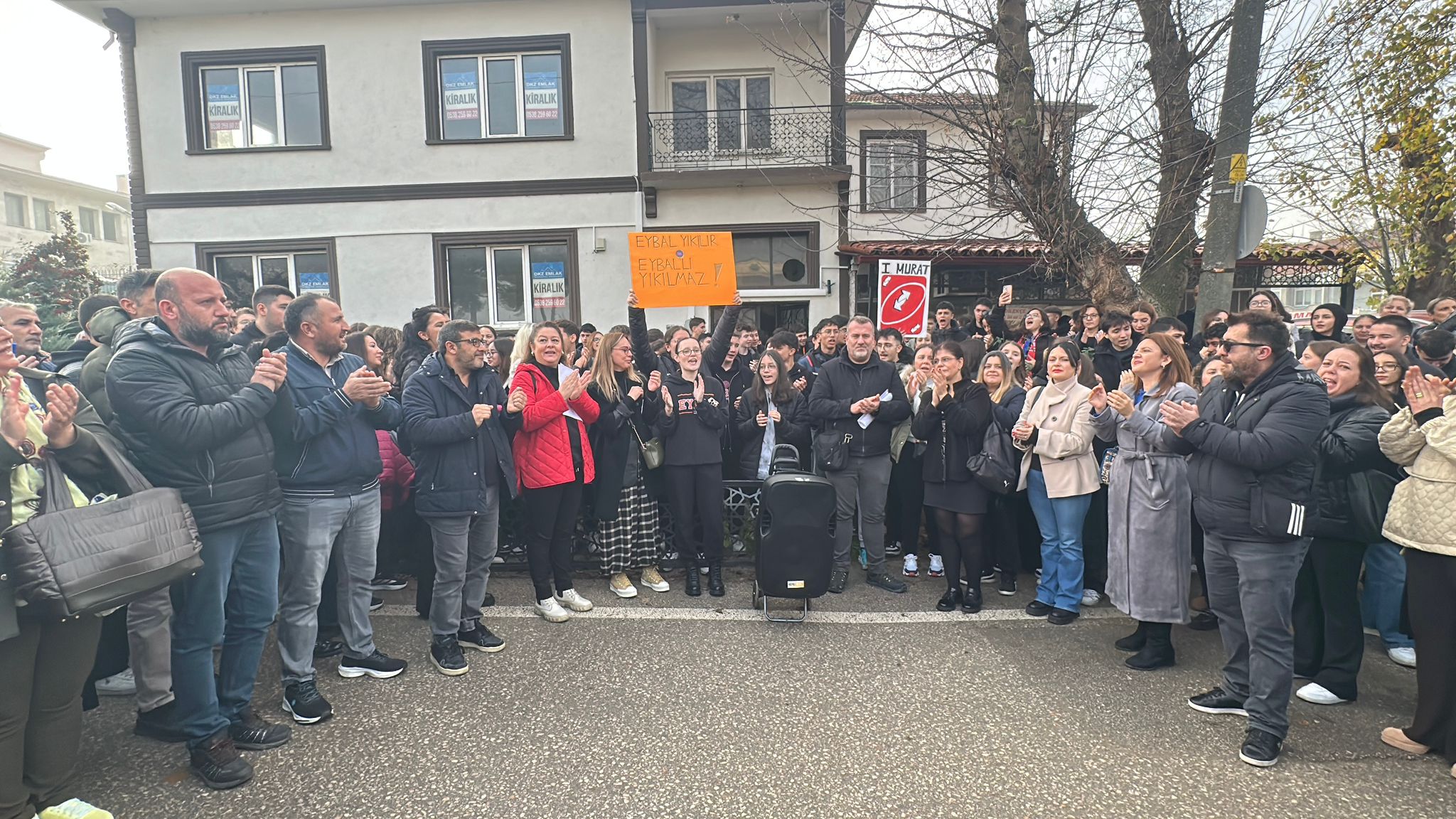 Öğrenci ve veliler değişim istedi