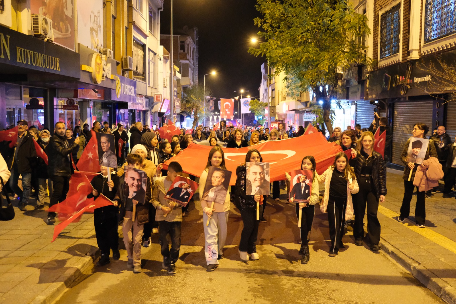 Uzunköprü'de 103'üncü kurtuluş yılı coşkusu