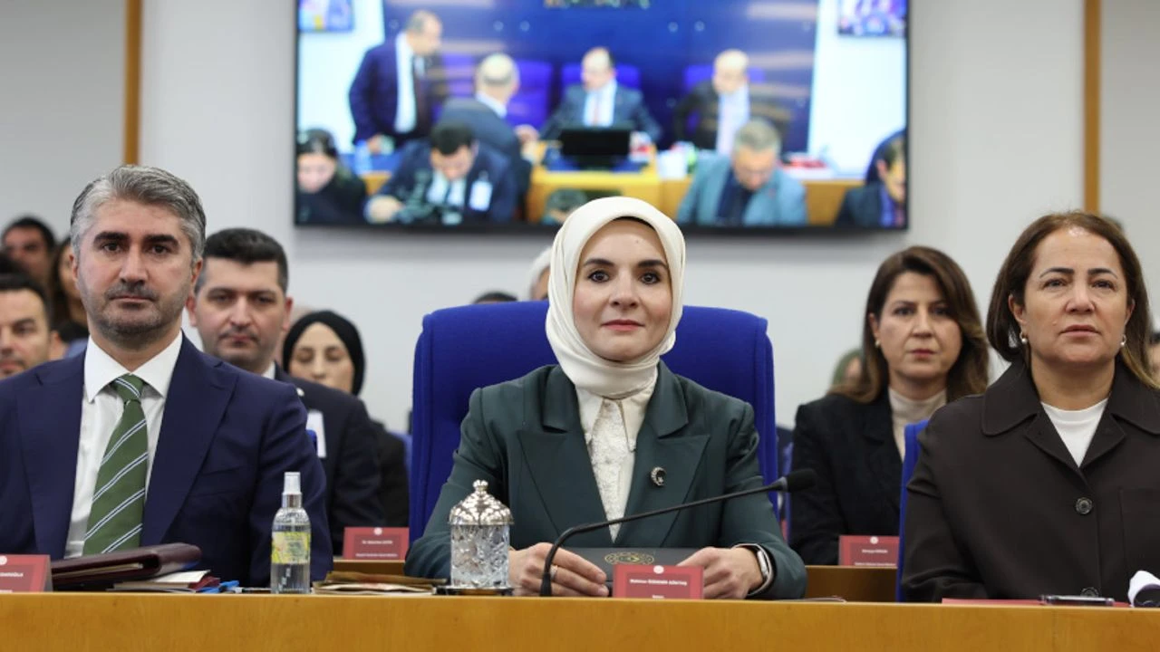 '5 yılda ilkokul çağındaki çocuk sayısı 900 bin azalacak'