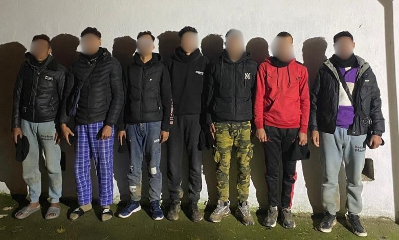 Uzunköprü'nün 2 köyünde 9 kaçak göçmen