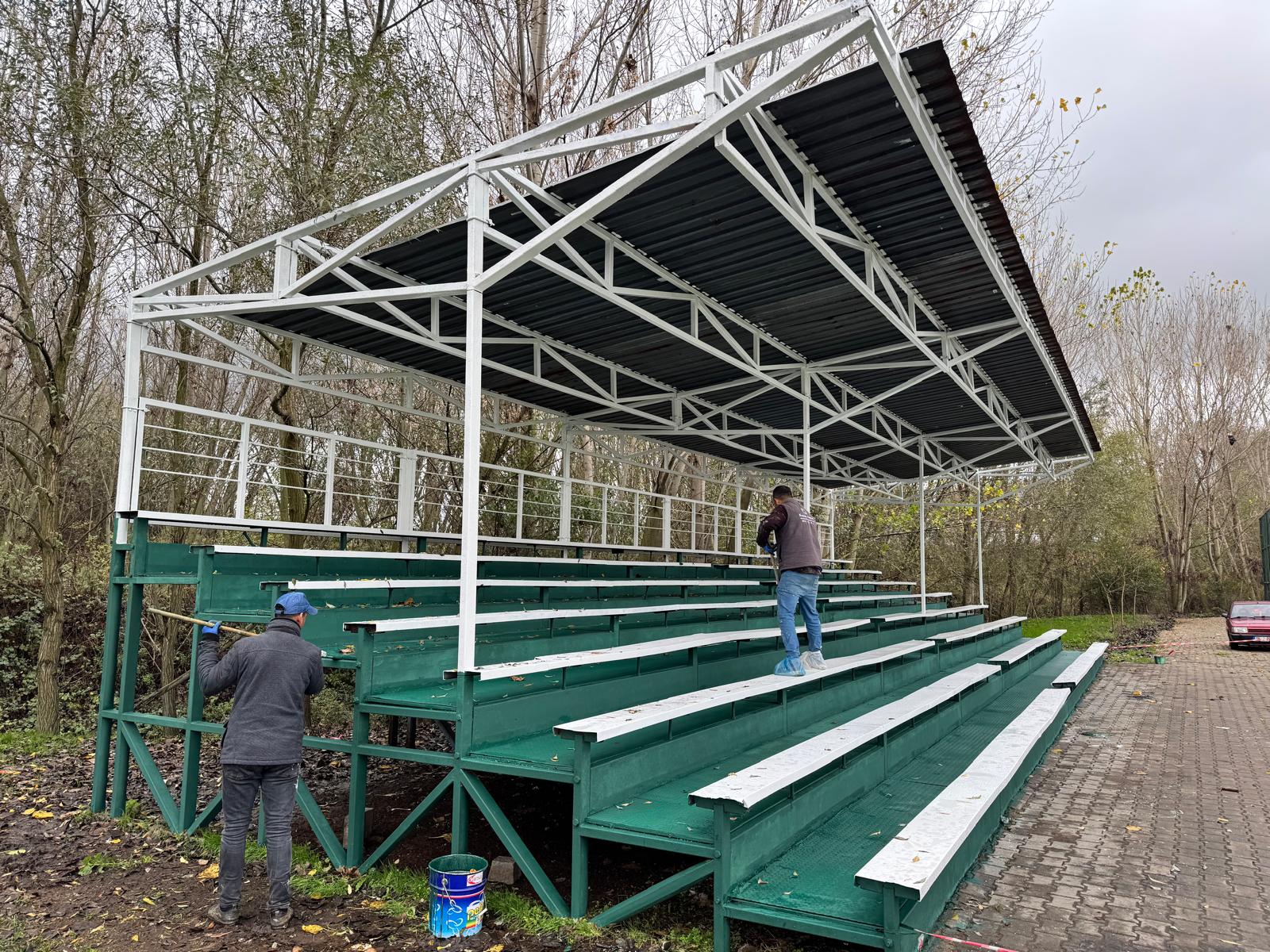 Süloğlu Spor tribünleri yenilendi