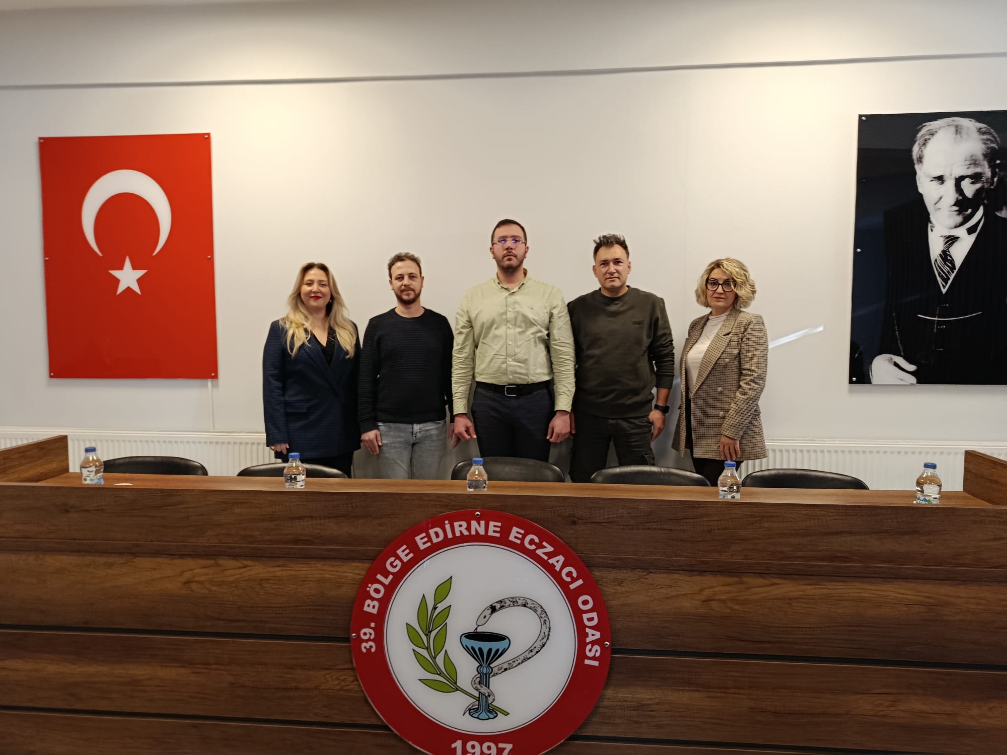 Edirne Eczacı Odası'nda bayrak değişimi