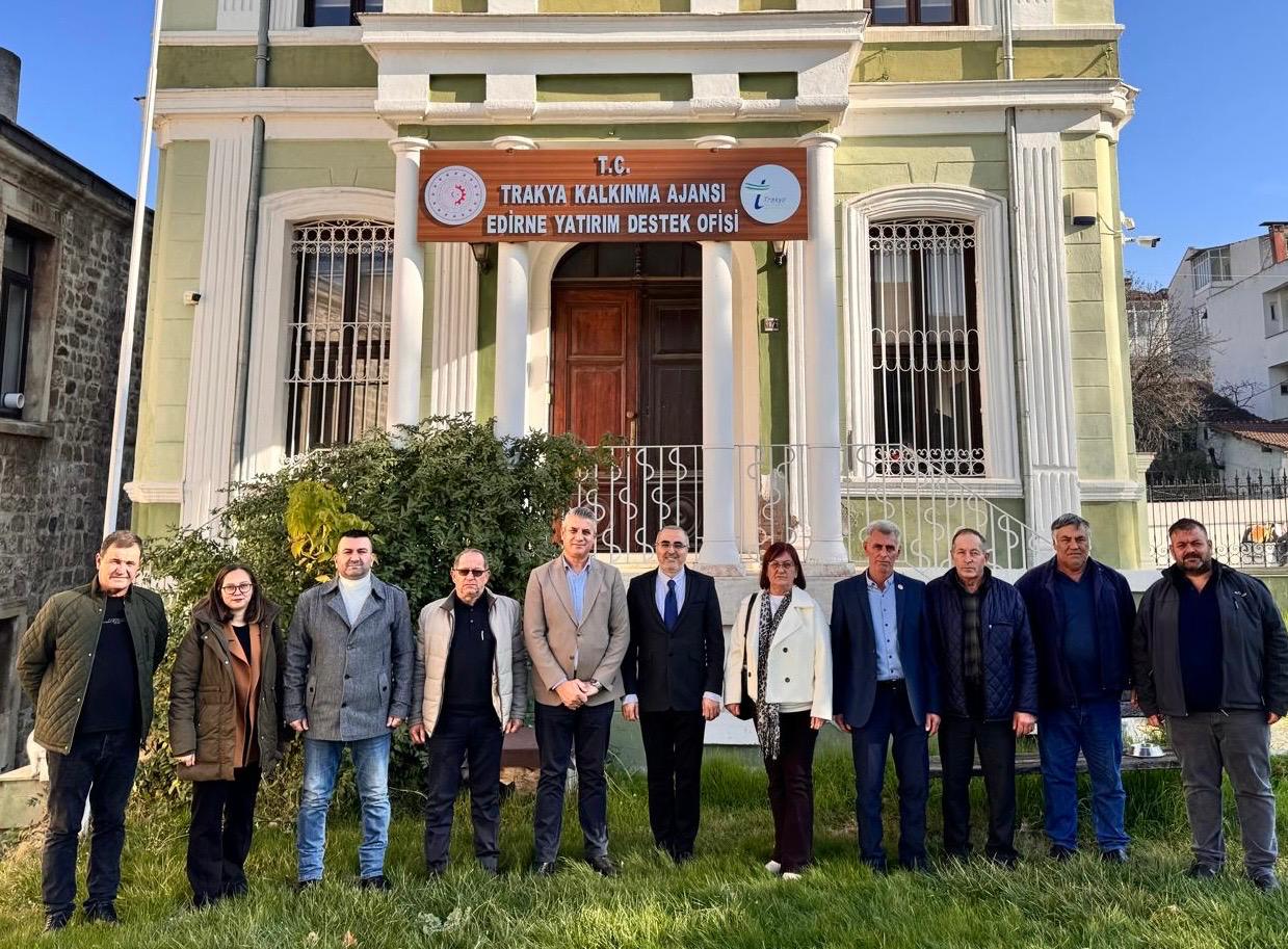 Muhtarlara çevre ve iletişim eğitimi verilecek