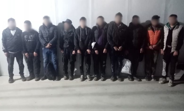 Devriyede 20 kaçak göçmen yakalandı