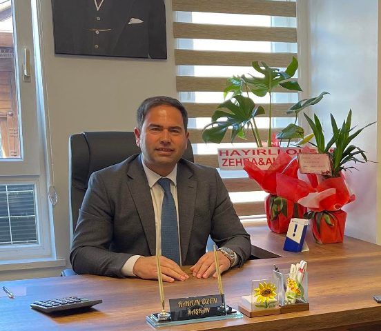 Özen'den 'adaylık' mesajı