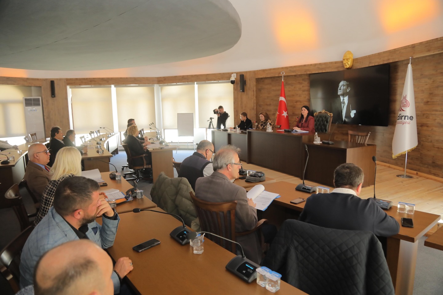 EDİKAB toplantısında 'modern sistem' mesajı