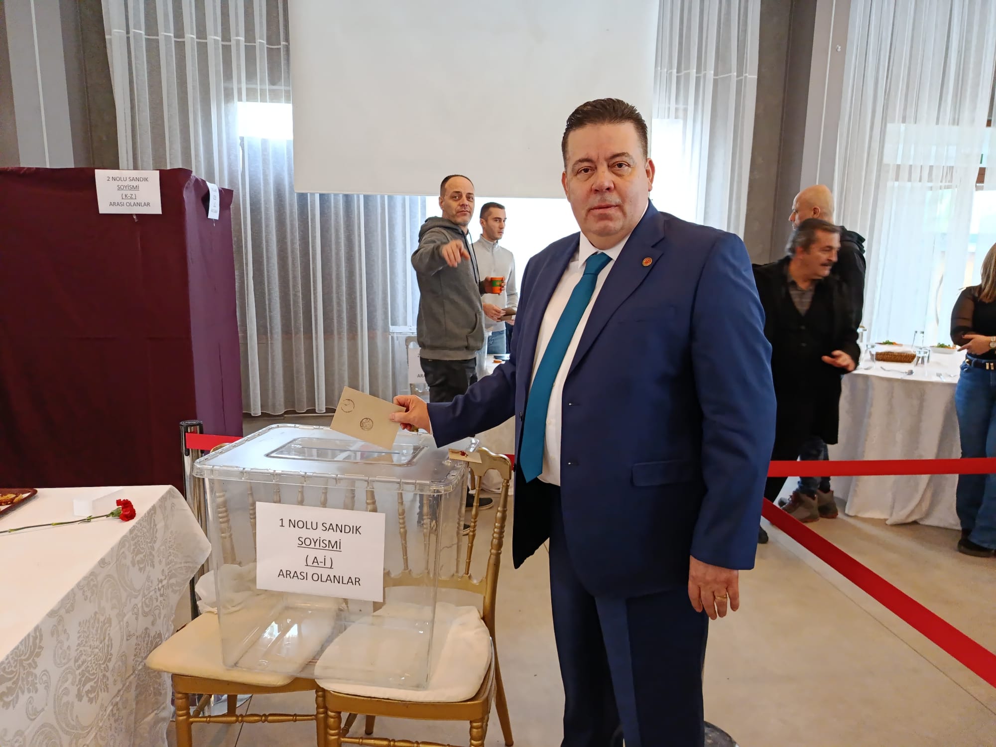 Berberler Odası’nda sandığın galibi Gül!