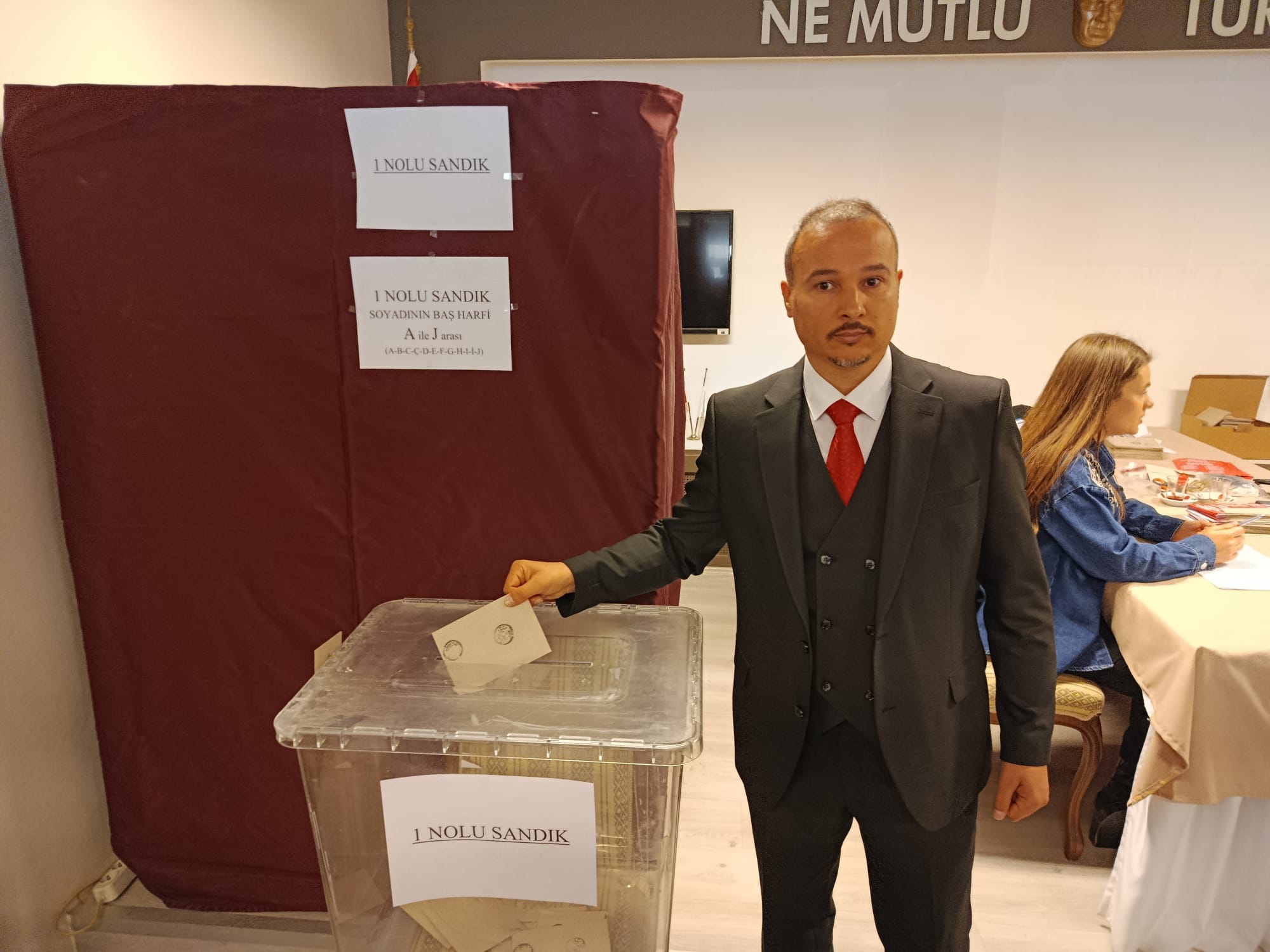 Terziler Odası'nda bayrak değişimi!