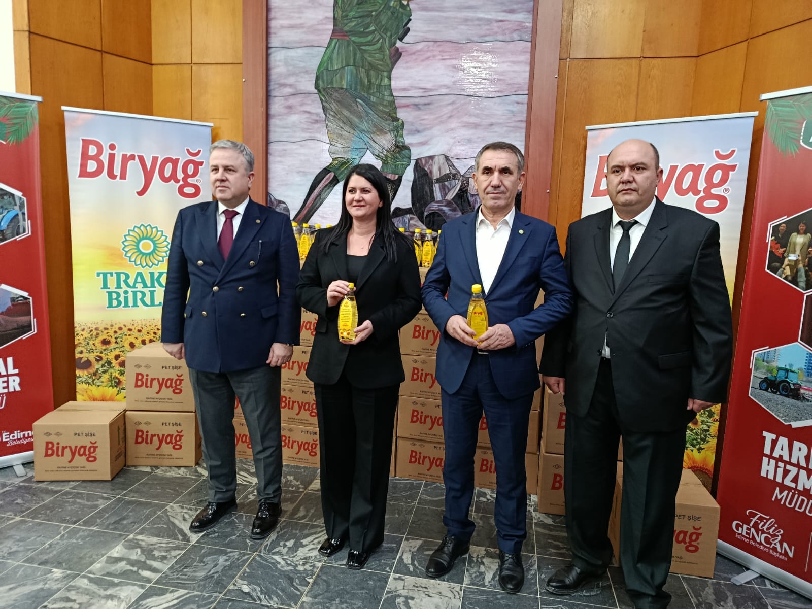 Belediye arazisinden sofralara destek...