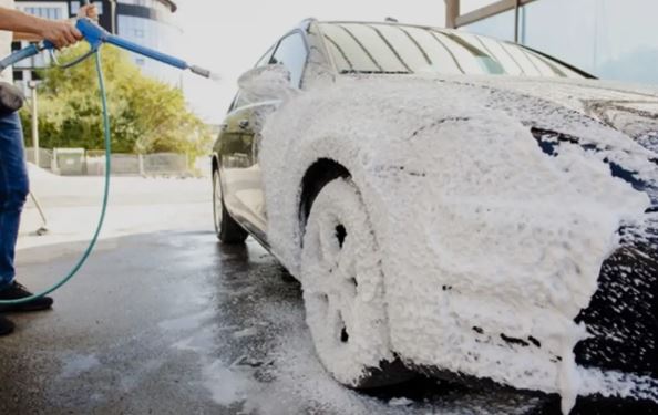 Sakın araba yıkamayın!