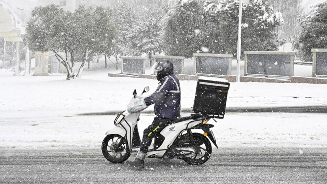 Bazı illerde motokuryelere trafik yasağı