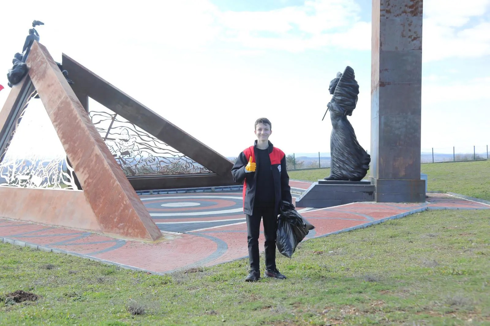 Genç çevreciden büyük farkındalık