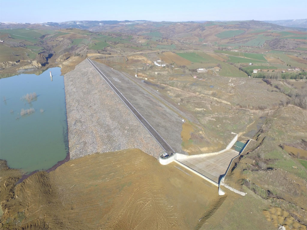 Barajlar Alarm Veriyor: Su Yüzde 1’in Altına Düştü