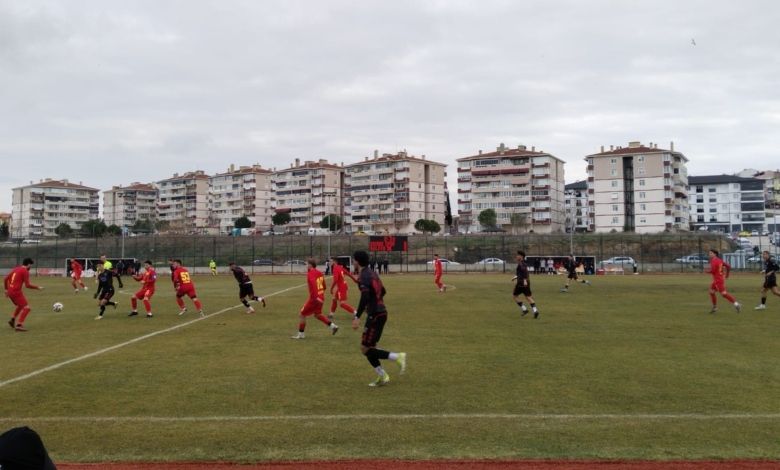 Edirnespor 3 puanı son dakikada kaçırdı!