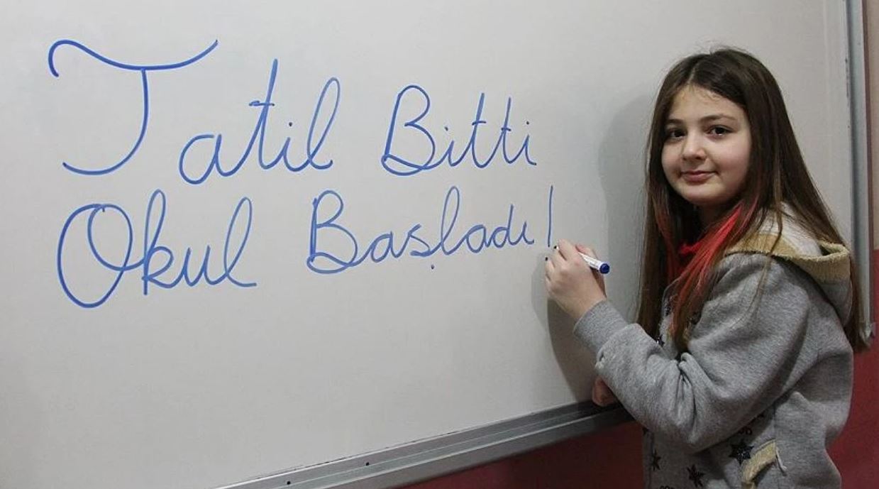 Okullarda ikinci dönem başladı: Ders zili çaldı