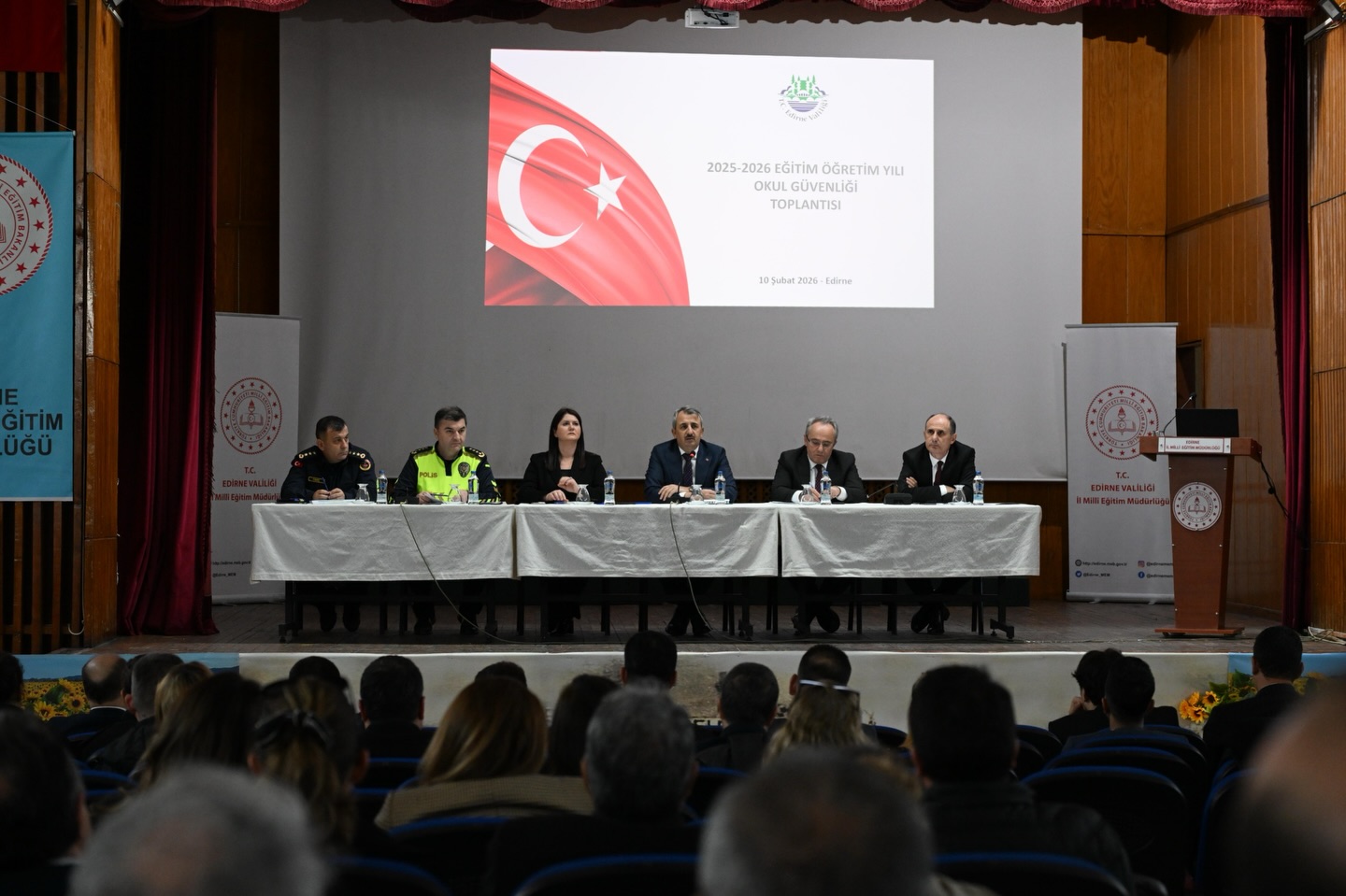 Okullarda Güvenlik İçin Kritik Toplantı