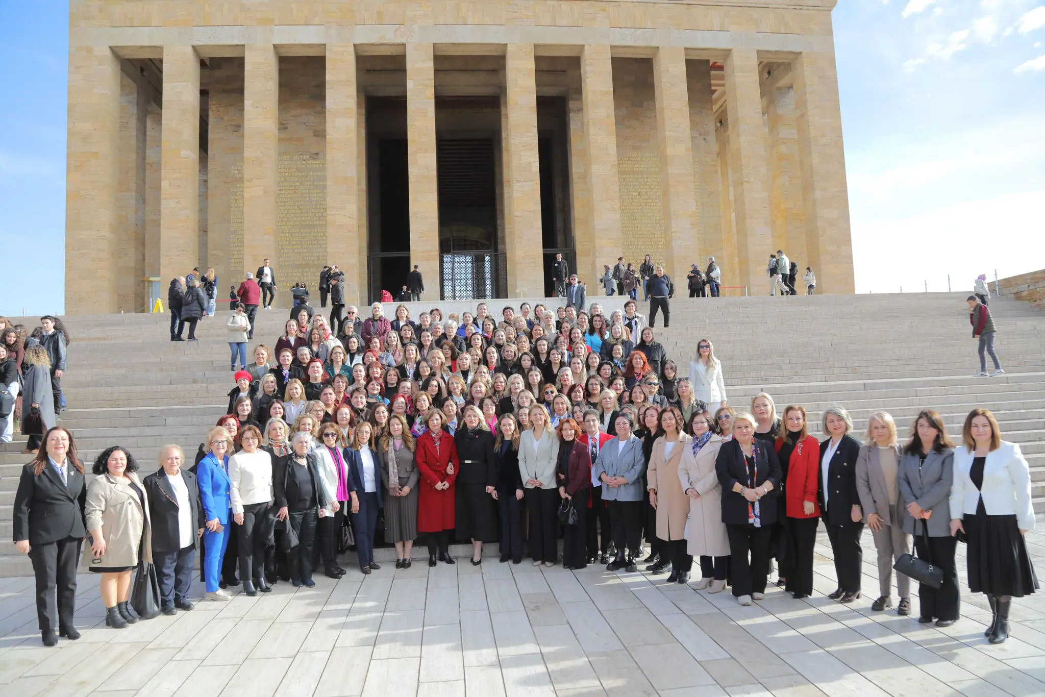 Anıtkabir’de Medeni Kanun’un Yıl Dönümü Anması