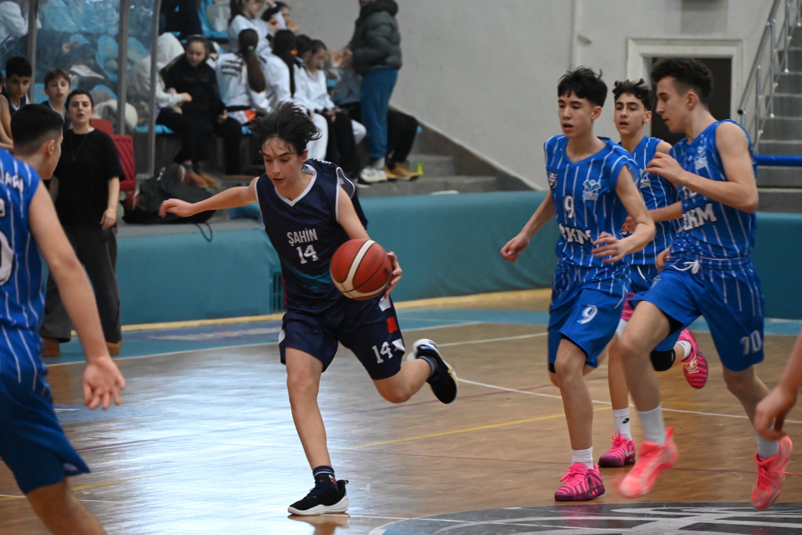 Edirne’de Yıldızlar Basketbol Grup Müsabakaları Başladı