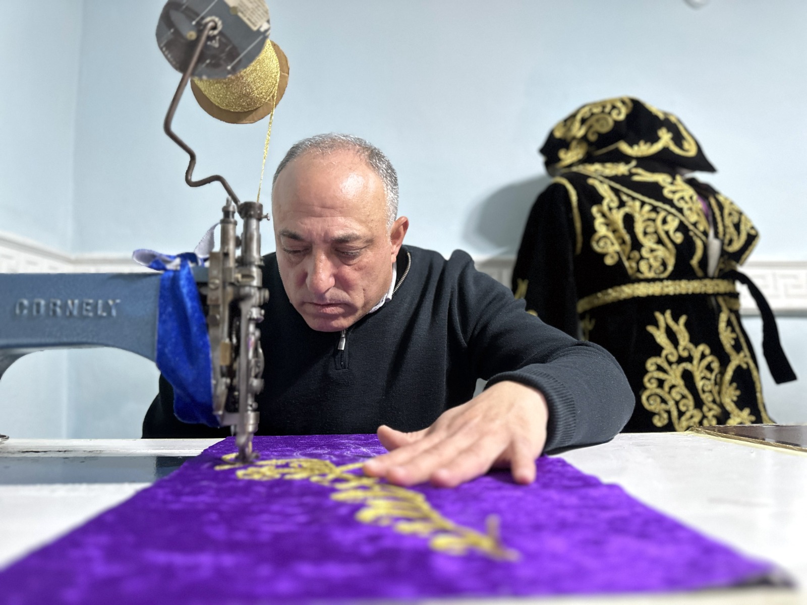 El yapımı bindallı ustası, mesleğini yaşatmak istiyor!