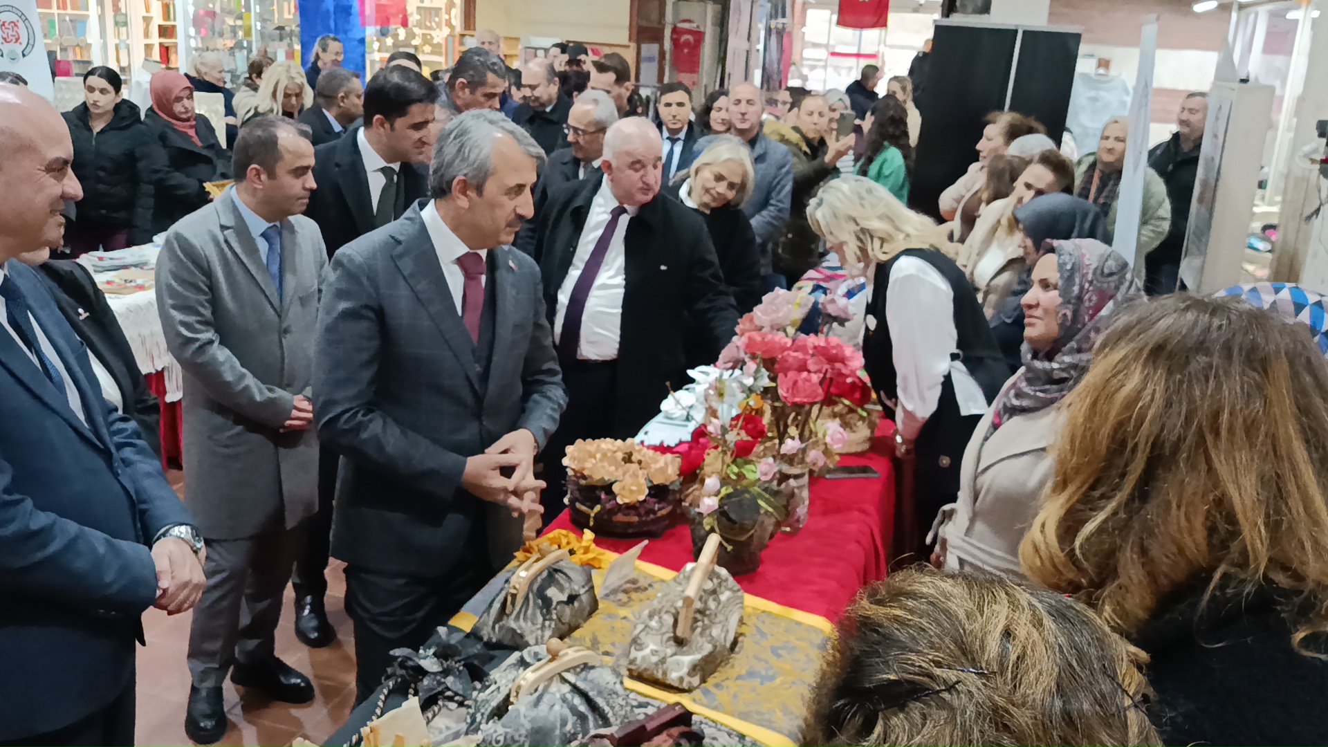 Kadınların el emeği Bedesten'de