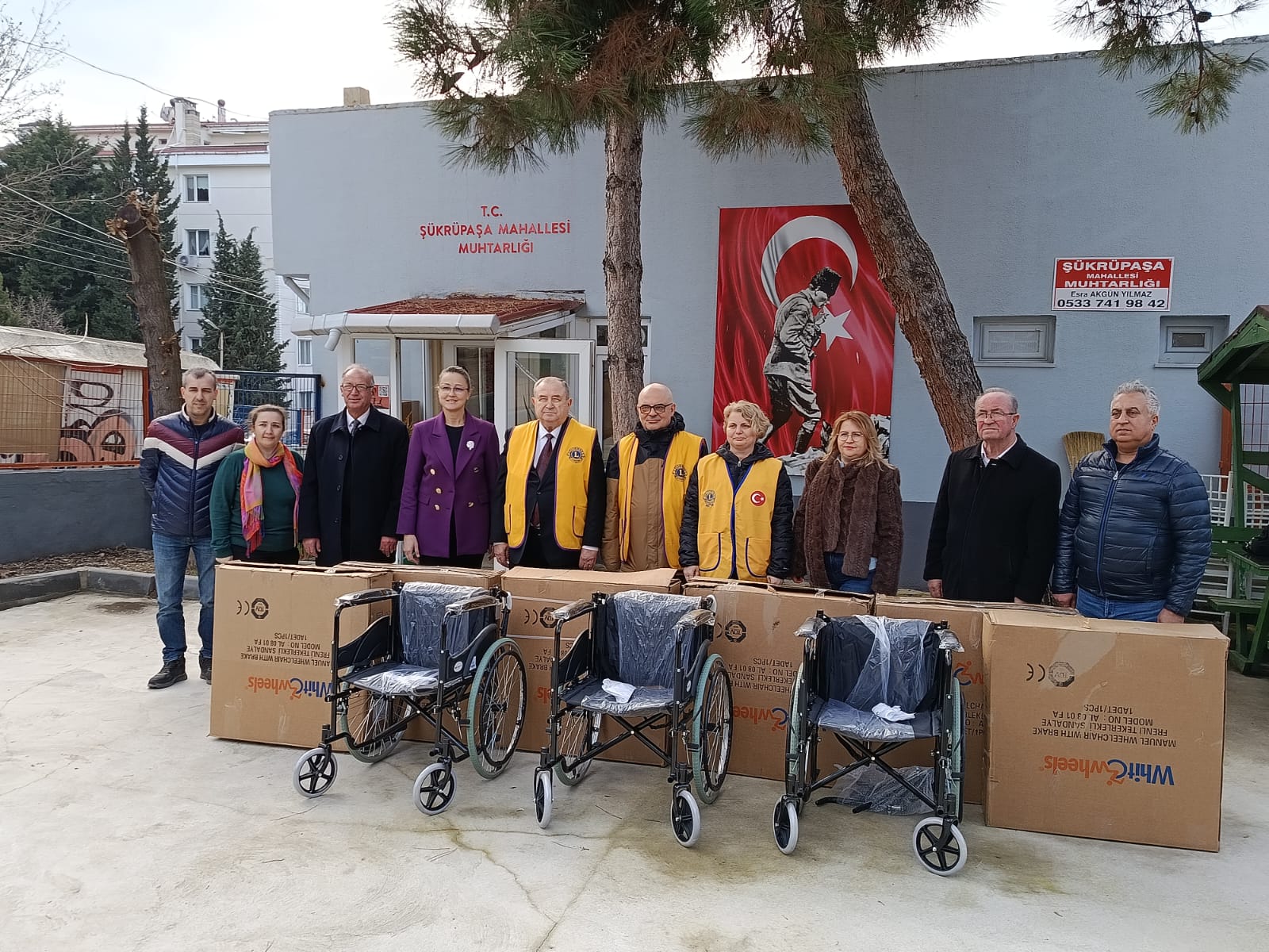 Lions Kulübü'nden engellilere tekerlekli sandalye desteği