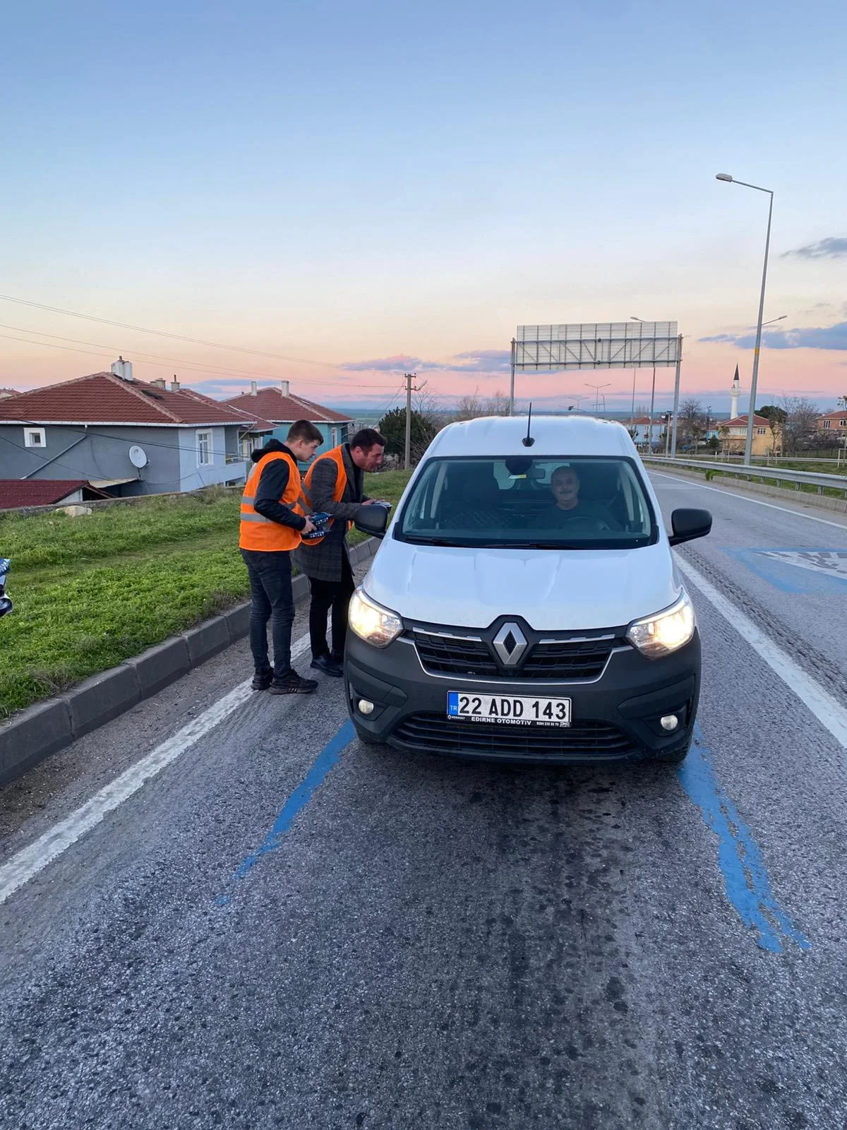 Sürücülere 'İftara 5 Kala' ikramı