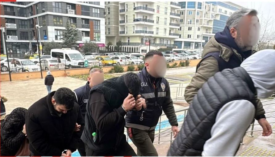 Vietnam Başkonsolosluğu aracıyla örgüt üyesi kaçırdılar!