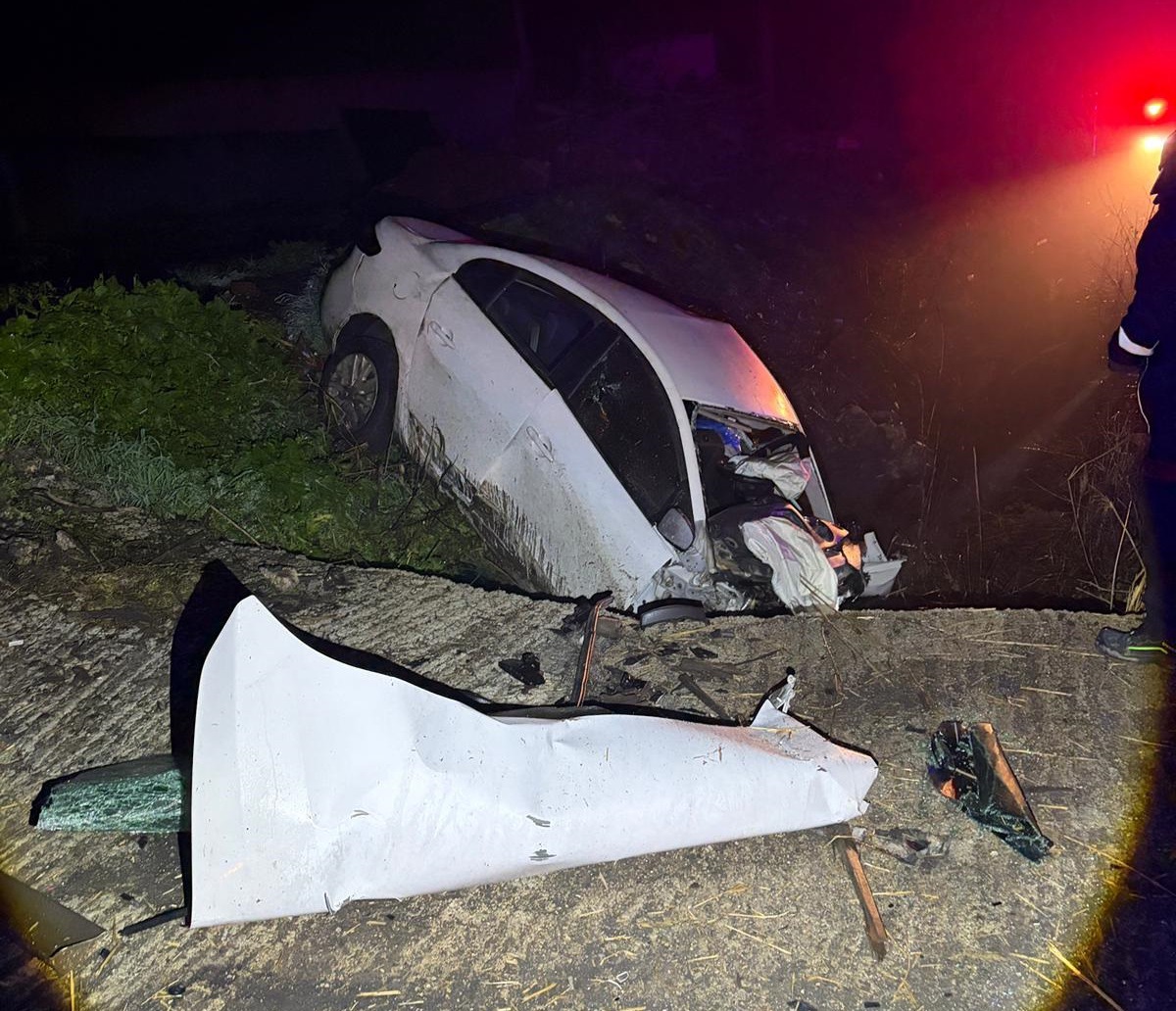 Şarampole Uçan Otomobil 2 Can Aldı