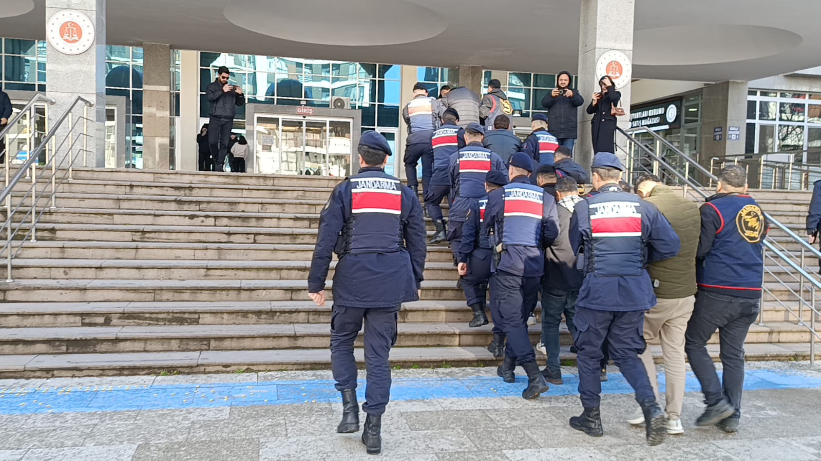 Yasadışı bahis operasyonunda karar!