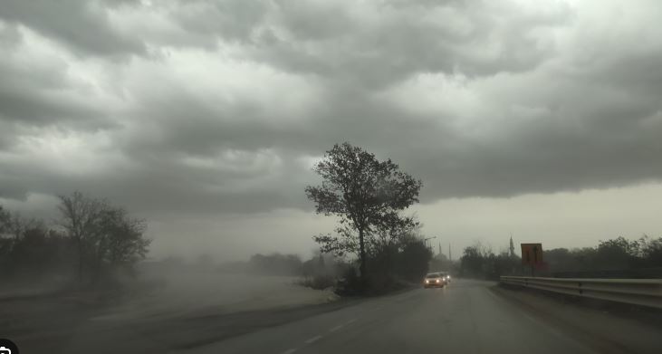 Valilikten Şiddetli Fırtına Uyarısı