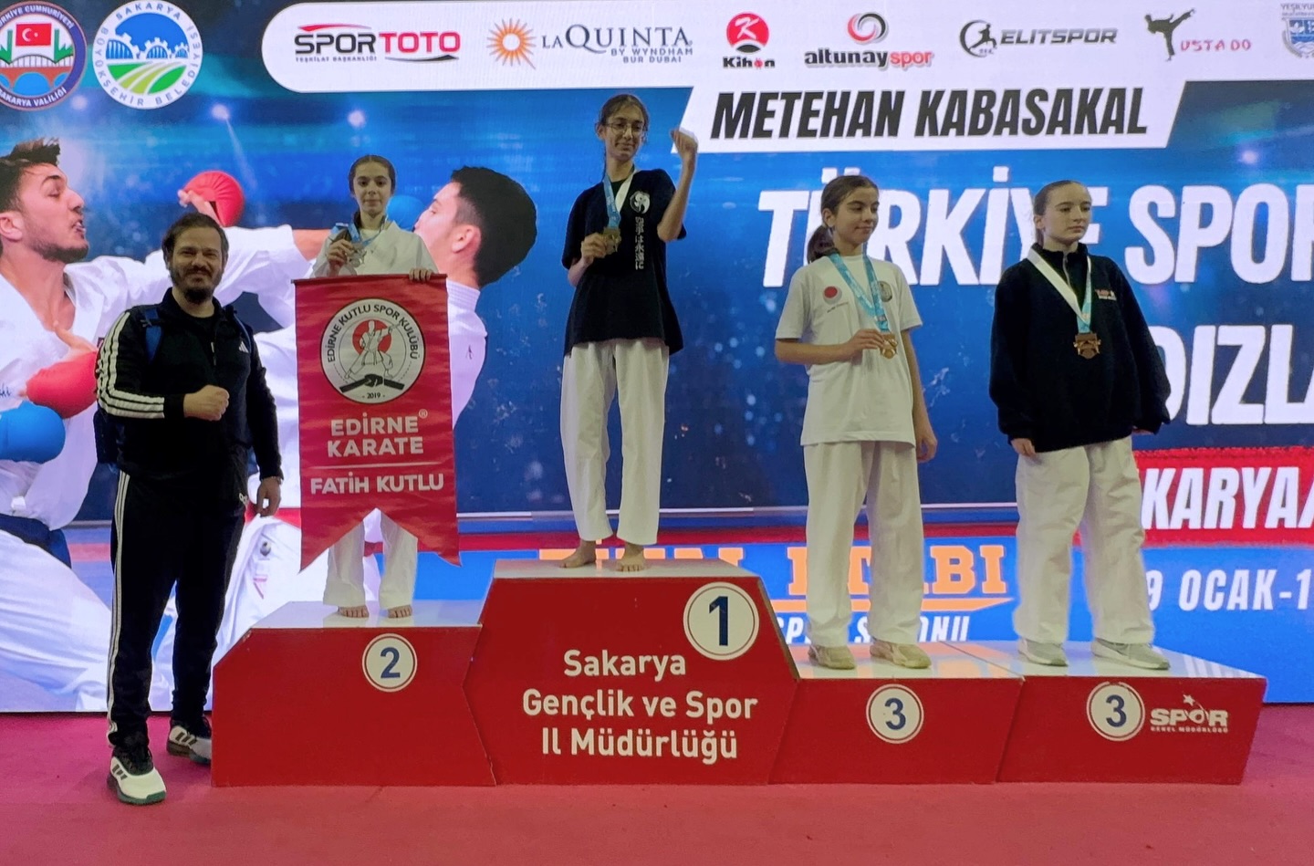 Deniz Cansu, Türkiye Yıldızlar Karate Ligi 2.sioldu
