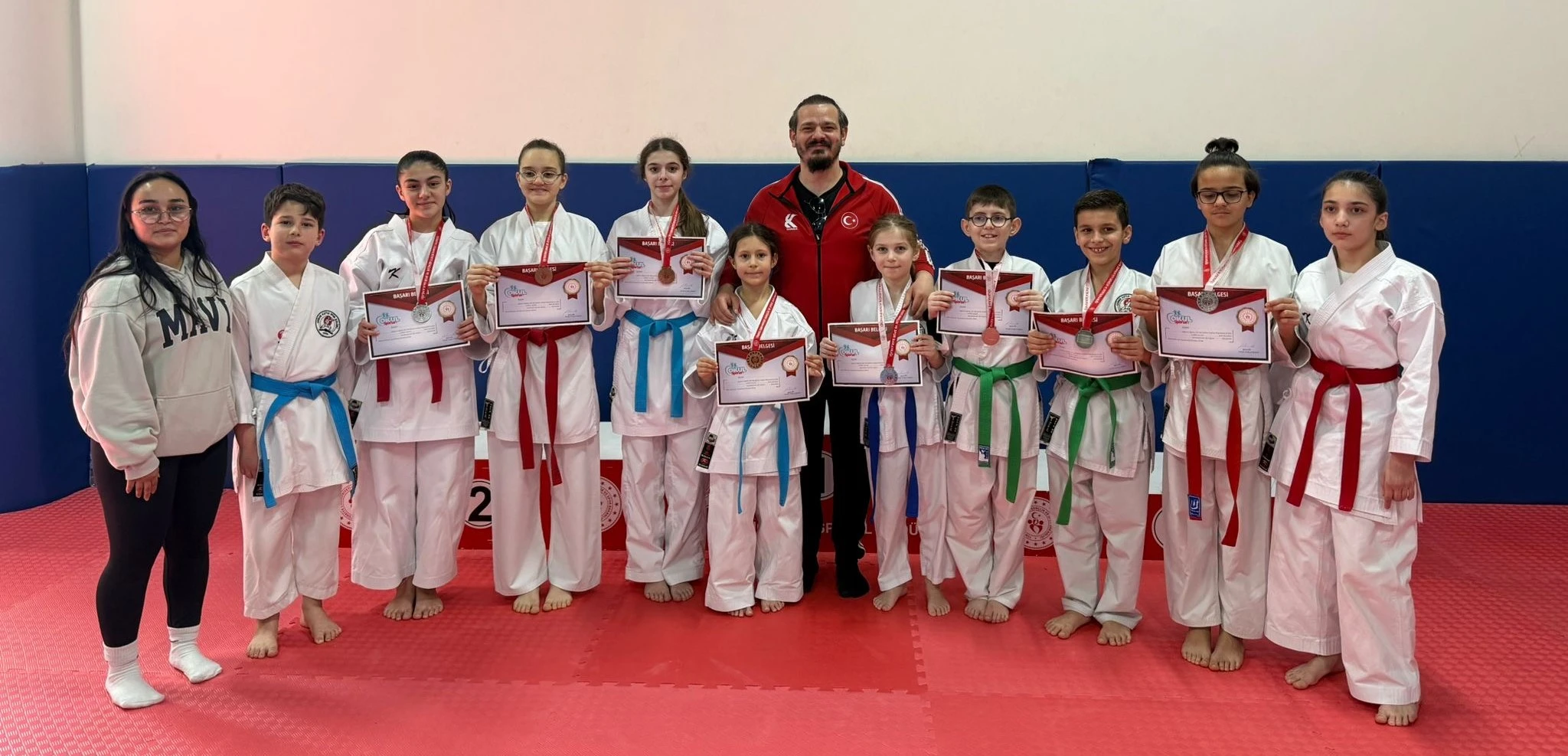 Kutlu Spor Kulübü Edirne’de Madalyaları Topladı