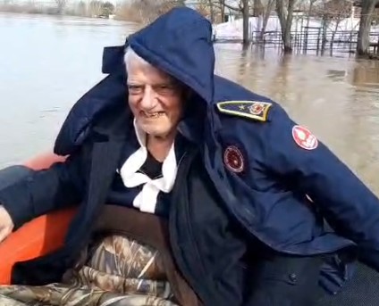 Eski Başkanın Zor Anları