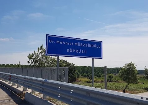 Edirne'de köprüde hareketli dakikalar!