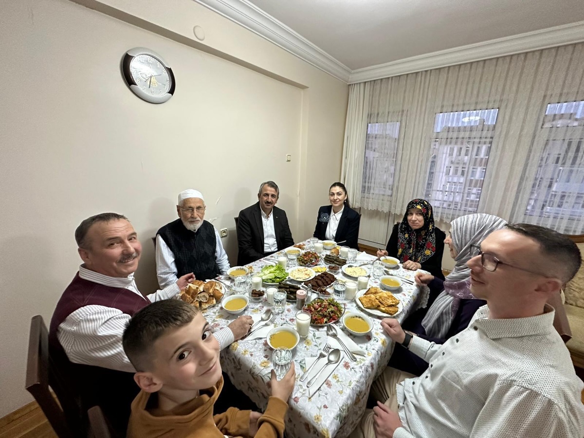 Vali Sezer'den 96 Yaşındaki Kore Gazisine Vefa Ziyareti