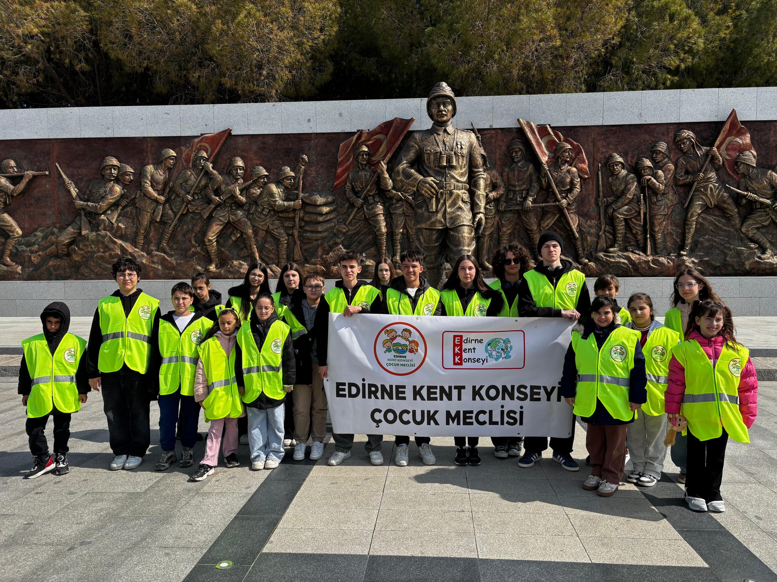 Edirne Çocuk Meclisi’nden Anlamlı Çanakkale Ziyareti