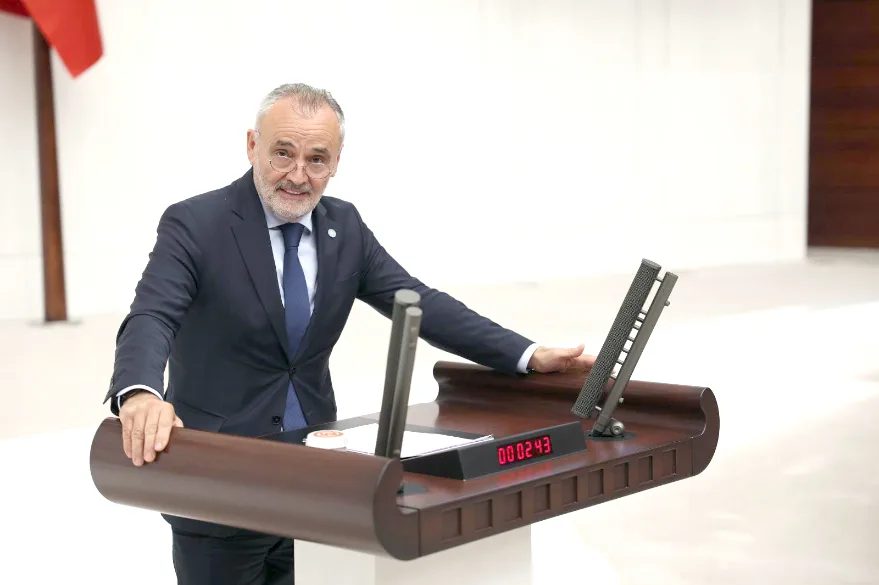 Akalın’dan Sert Tepki: “Bölgede Derebeylik Düzeni Kuruluyor”