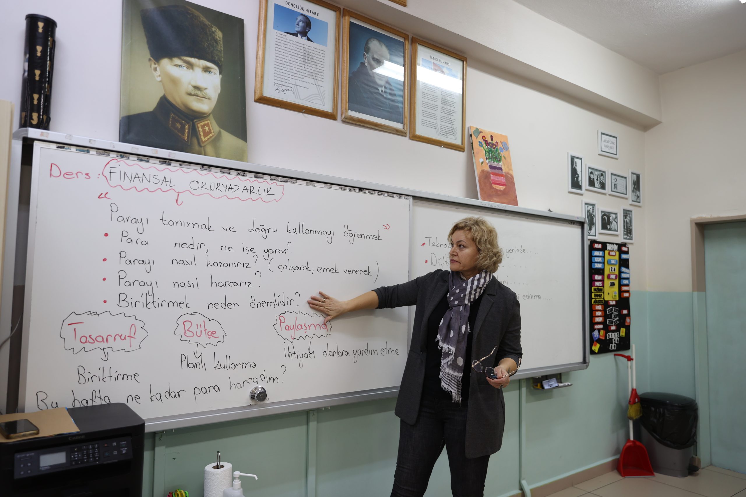 Okullarda ilk ders "finansal okuryazarlık"