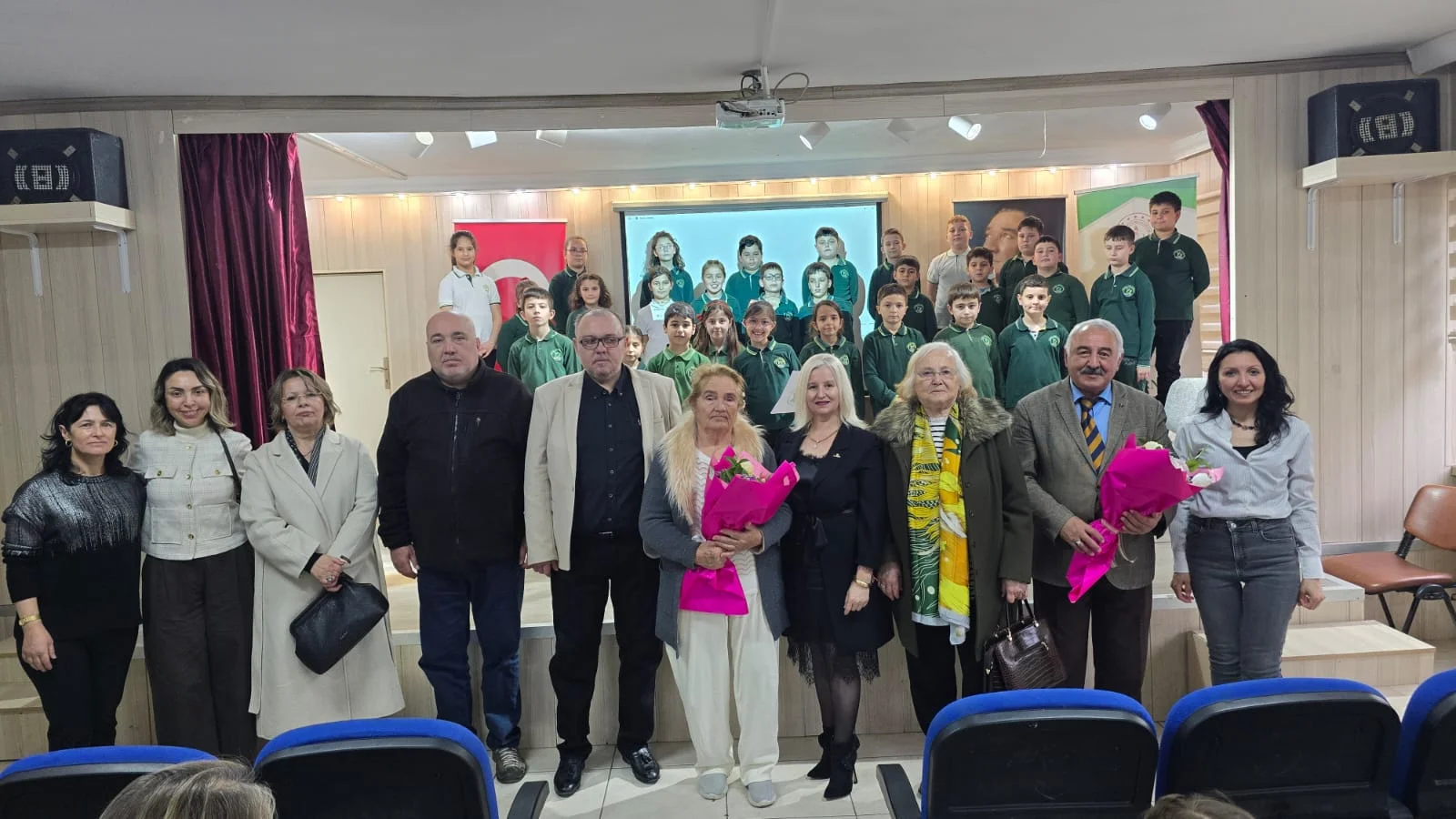 Yüksel Yeşil İlkokulu'nda vefa köşesi