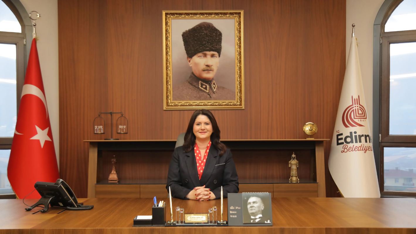 Edirne’nin İlk Kadın Belediye Başkanı Gencan’ dan Anlamlı Mesaj
