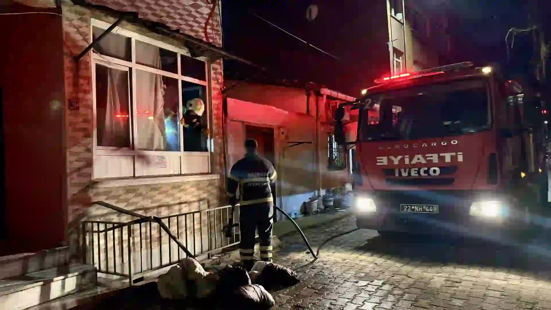 Edirne'de korkutan yangın!